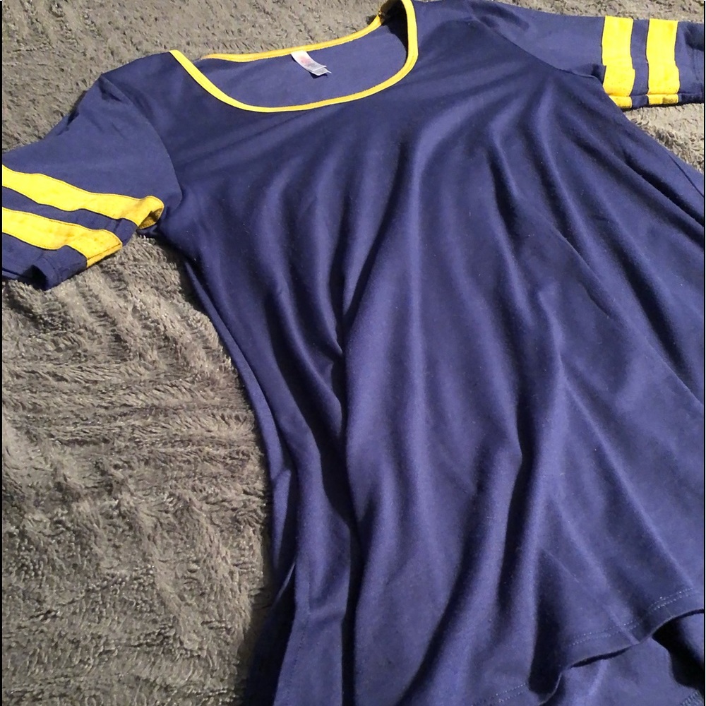 LuLaRoe Perfect T